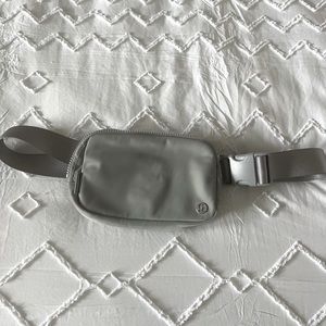 NWOT Lululemon Belt Bag